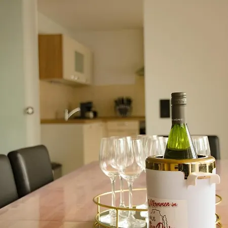 Gaestehaus Mittendrin بيت للعطل *