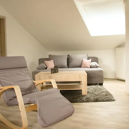 Nyaraló Gaestehaus Mittendrin Dahn