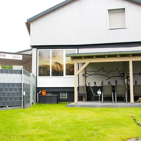Gaestehaus Mittendrin Nyaraló *